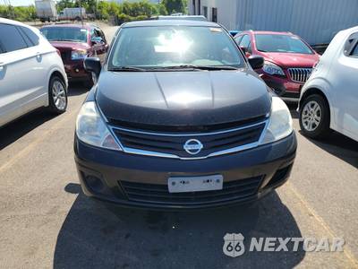 2010 Nissan Versa 1.8 S Hatchback - zdjęcie 2 z 47 - miniatura
