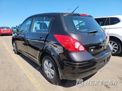 2010 Nissan Versa 1.8 S Hatchback - zdjęcie 6 z 47 - miniatura