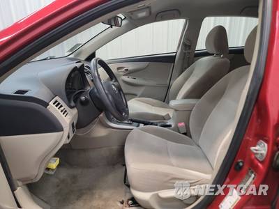 2013 Toyota Corolla L - zdjęcie 7 z 31 - miniatura