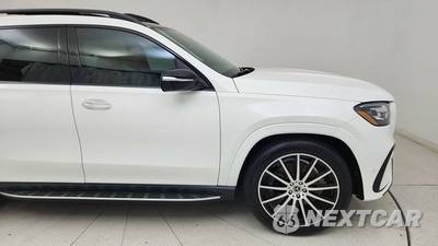 2025 Mercedes-Benz GLS 450 4MATIC - zdjęcie 7 z 50 - miniatura