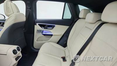 2025 Mercedes-Benz GLC 350e - zdjęcie 29 z 50 - miniatura