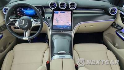 2025 Mercedes-Benz GLC 350e - zdjęcie 20 z 50 - miniatura