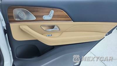 2025 Mercedes-Benz GLS 450 4MATIC - zdjęcie 28 z 50 - miniatura