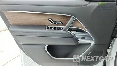 2025 Land Rover Range Rover SE - zdjęcie 33 z 50 - miniatura