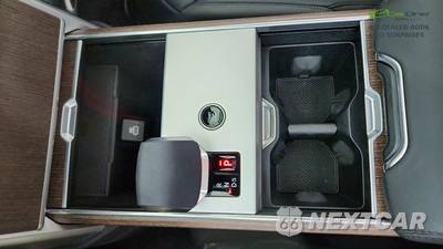 2025 Land Rover Range Rover SE - zdjęcie 50 z 50 - miniatura
