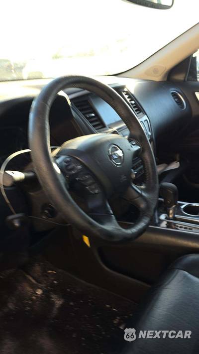 2013 Nissan Pathfinder Platinum - zdjęcie 10 z 12 - miniatura