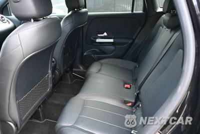 2025 Mercedes-Benz GLA 250 - zdjęcie 15 z 18 - miniatura
