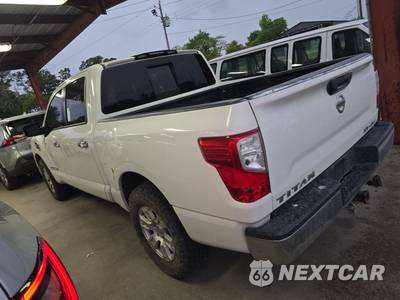 2017 Nissan TITAN SV Crew Cab Short Bed - zdjęcie 6 z 25 - miniatura