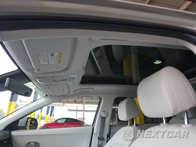 2024 Hyundai IONIQ 5 Limited - zdjęcie 17 z 30 - miniatura