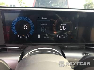2026 Hyundai Kona SE - zdjęcie 8 z 22 - miniatura