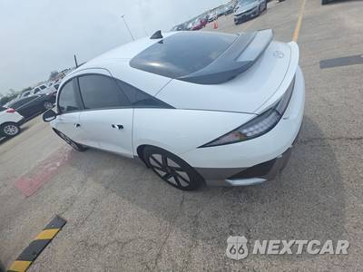 2024 Hyundai IONIQ 6 SE - zdjęcie 2 z 28 - miniatura