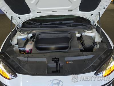 2025 Hyundai IONIQ 6 SEL - zdjęcie 7 z 22 - miniatura