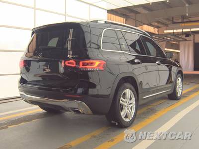 2021 Mercedes-Benz GLB 250 4MATIC - zdjęcie 4 z 36 - miniatura