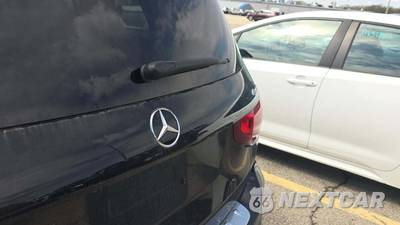 2021 Mercedes-Benz GLB 250 4MATIC - zdjęcie 30 z 36 - miniatura
