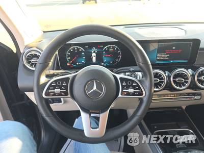 2021 Mercedes-Benz GLB 250 4MATIC - zdjęcie 16 z 36 - miniatura