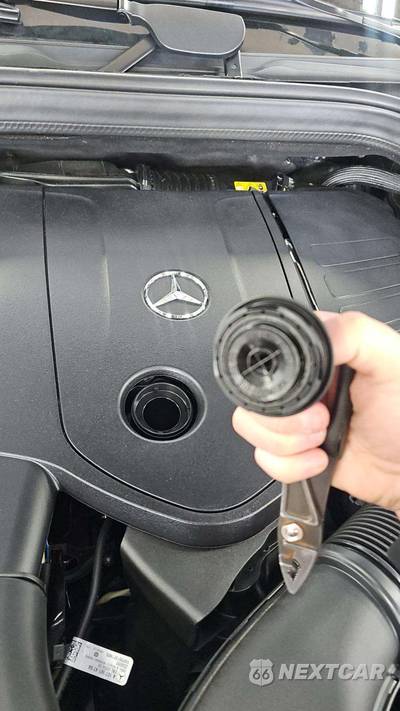 2025 Mercedes-Benz GLE 450e 4MATIC - zdjęcie 18 z 28 - miniatura