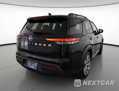 2025 Nissan Pathfinder SV - zdjęcie 7 z 12 - miniatura