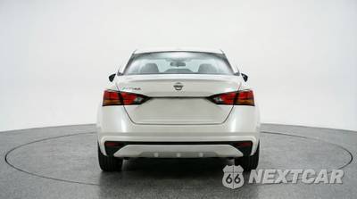 2025 Nissan Altima SV - zdjęcie 6 z 12 - miniatura