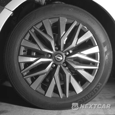 2025 Nissan Altima SV - zdjęcie 9 z 12 - miniatura