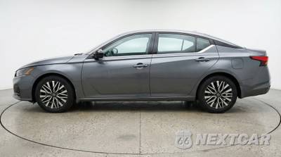 2025 Nissan Altima SV - zdjęcie 4 z 12 - miniatura