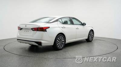 2025 Nissan Altima SV - zdjęcie 7 z 12 - miniatura