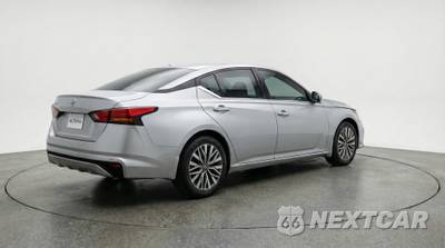2025 Nissan Altima SV - zdjęcie 7 z 12 - miniatura