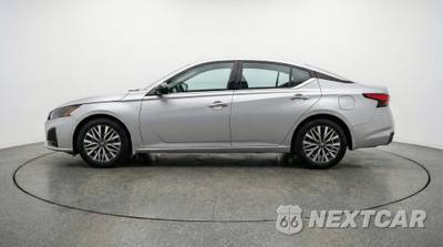 2025 Nissan Altima SV - zdjęcie 4 z 12 - miniatura