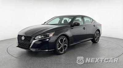 2025 Nissan Altima SR - zdjęcie 3 z 12 - miniatura