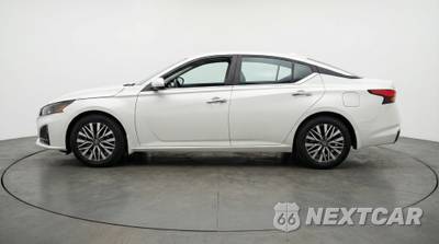 2025 Nissan Altima SV - zdjęcie 4 z 12 - miniatura