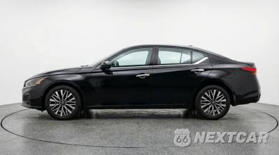 2025 Nissan Altima SV - zdjęcie 4 z 12 - miniatura