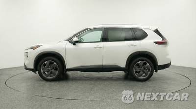 2025 Nissan Rogue SV - zdjęcie 4 z 12 - miniatura