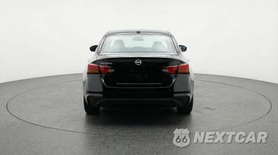 2025 Nissan Altima SV - zdjęcie 6 z 12 - miniatura