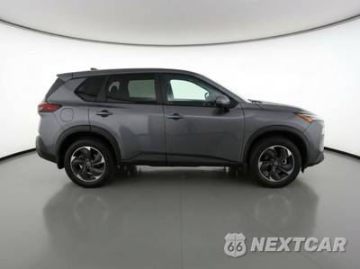 2025 Nissan Rogue SV - zdjęcie 8 z 12 - miniatura
