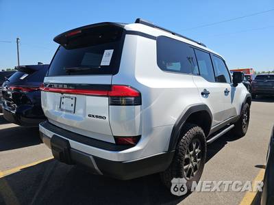 2025 Lexus GX 550 Overtrail+ - zdjęcie 4 z 34 - miniatura