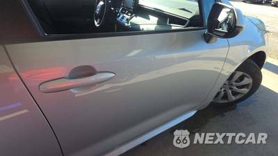 2022 Toyota Corolla LE Sedan - zdjęcie 31 z 33 - miniatura