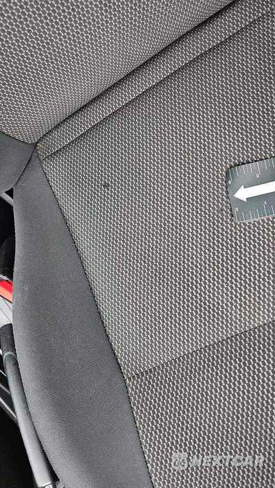 2013 Nissan Versa 1.6 SV - zdjęcie 31 z 50 - miniatura