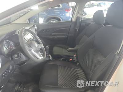 2020 Nissan Versa S - zdjęcie 7 z 24 - miniatura