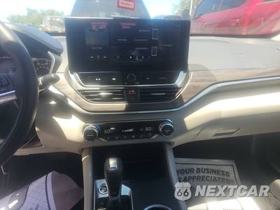 2025 Nissan Altima SV - zdjęcie 11 z 18 - miniatura