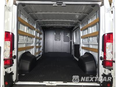 2025 Ram ProMaster 2500 Cargo Van Tradesman w/Passenger Seat Low Roof 136.0" WB - zdjęcie 15 z 33 - miniatura