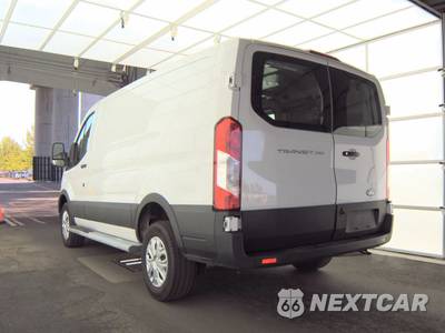 2025 Ford Transit 250 Cargo Van Low Roof 130.0" WB - zdjęcie 6 z 33 - miniatura