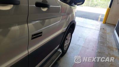 2025 Ford Transit 250 Cargo Van Low Roof 130.0" WB - zdjęcie 24 z 33 - miniatura