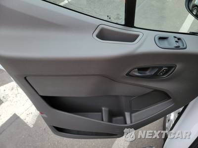2025 Ford Transit 250 Cargo Van Low Roof 130.0" WB - zdjęcie 9 z 20 - miniatura