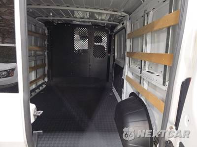 2025 Ram ProMaster 2500 Cargo Van Tradesman w/Passenger Seat Low Roof 136.0" WB - zdjęcie 15 z 19 - miniatura