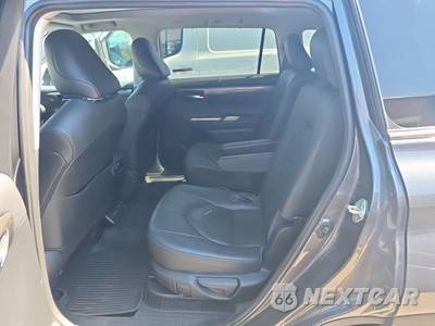 2020 Toyota Highlander Hybrid Platinum - zdjęcie 10 z 15 - miniatura