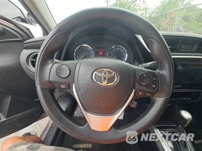 2017 Toyota Corolla LE Sedan - zdjęcie 10 z 17 - miniatura