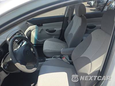 2009 Hyundai Accent GLS Sedan - zdjęcie 7 z 29 - miniatura