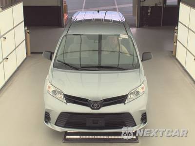 2020 Toyota Sienna L 7-Passenger 119.3" WB - zdjęcie 2 z 24 - miniatura