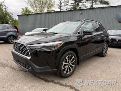 2024 Toyota Corolla Cross XLE - zdjęcie 3 z 30 - miniatura