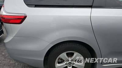 2020 Toyota Sienna L 7-Passenger 119.3" WB - zdjęcie 20 z 24 - miniatura