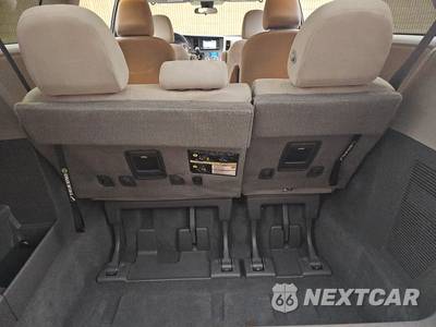 2020 Toyota Sienna L 7-Passenger 119.3" WB - zdjęcie 17 z 24 - miniatura